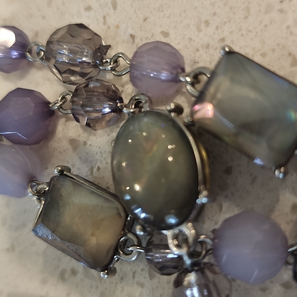 Triple Strand Neckace - Picture 3 of 4